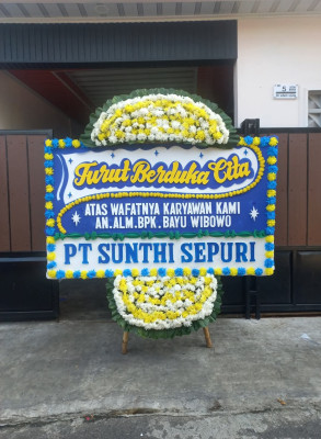Papan Bunga Duka di Serdang Kulon