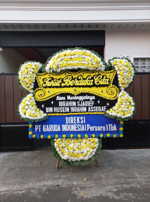 Papan Bunga Duka di Serdang Kulon